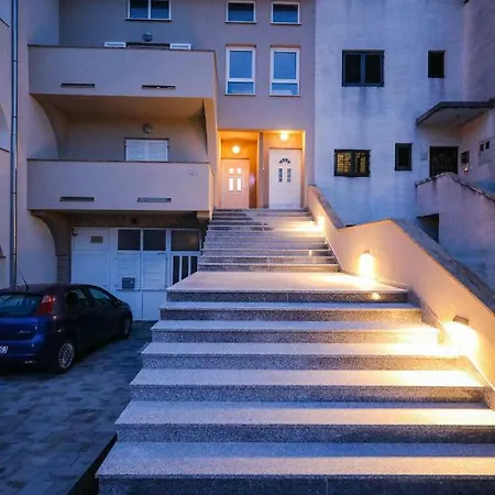 Apartamento Andri Zadar